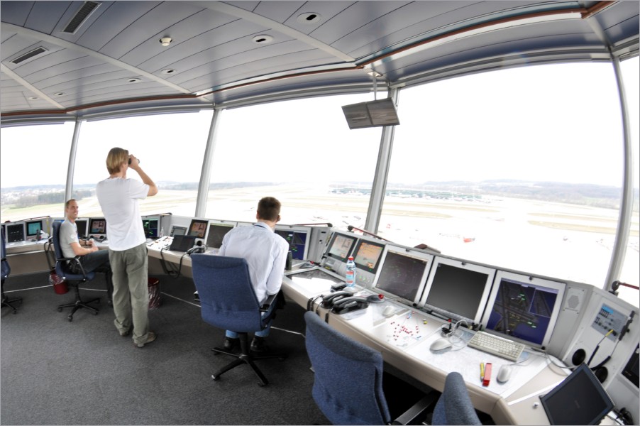 my brother took us to the tower (where he works) where we got the best view of the whole airport... THANK YOU BEN!!!