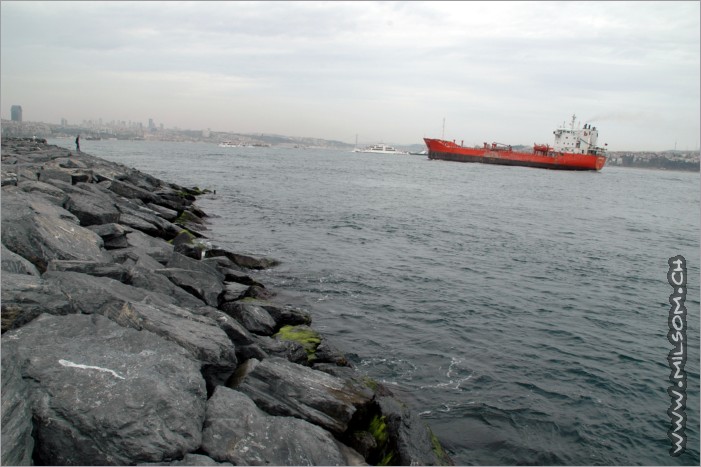 the great bosporus dividing asia and europe