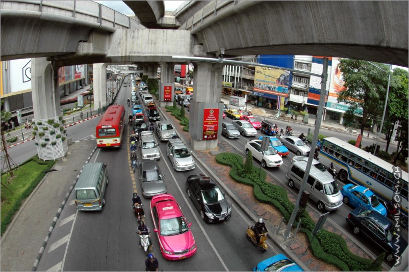 traffic in bangkok