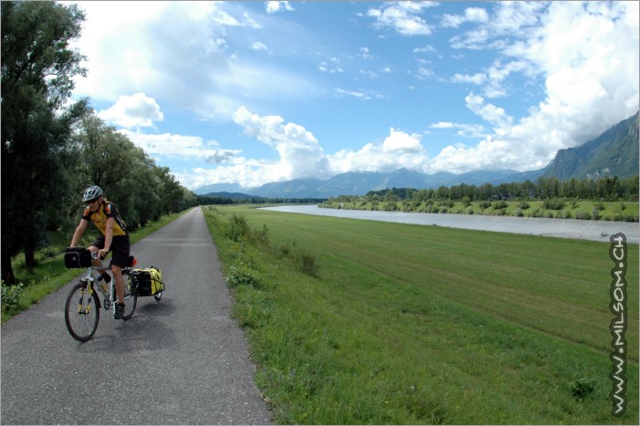 cycling along the rhine